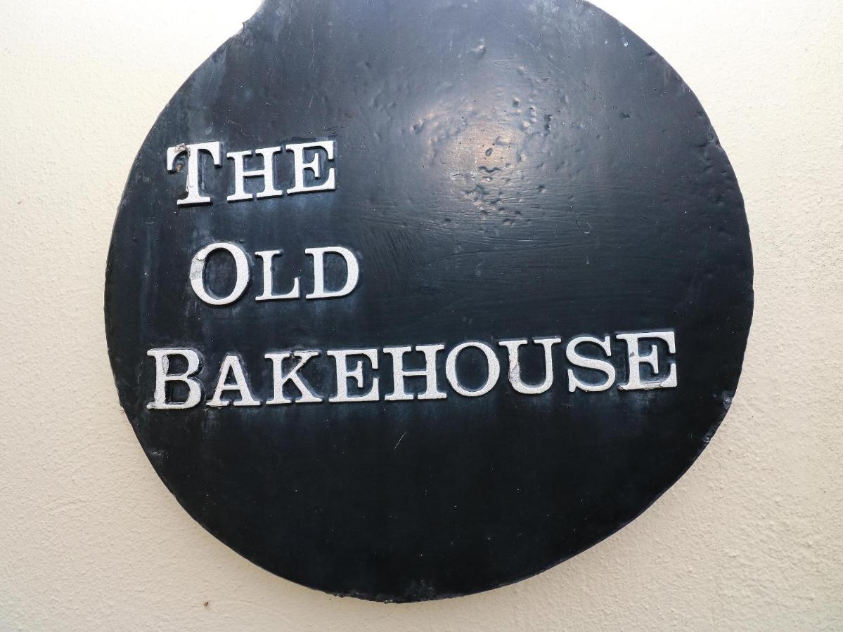 The Old Bakehouse Villa Llantwit Major Exterior photo