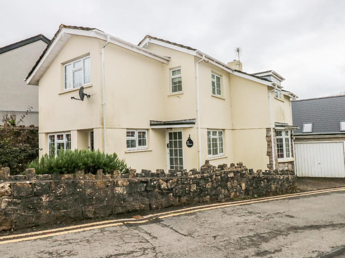 The Old Bakehouse Villa Llantwit Major Exterior photo
